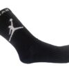 medias canilleras jordan negras logo blanco